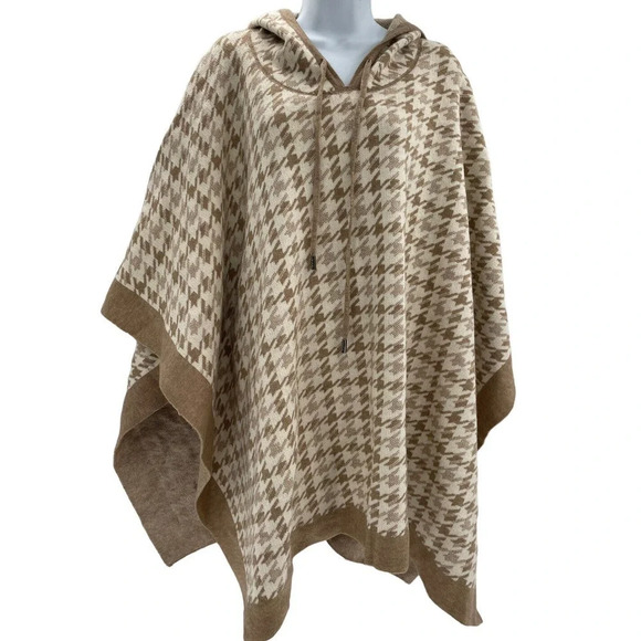 Coco + Carmen Brina Hooded Drawstring Pullover Knit Poncho Carmel Cream One Size - Picture 2 of 16